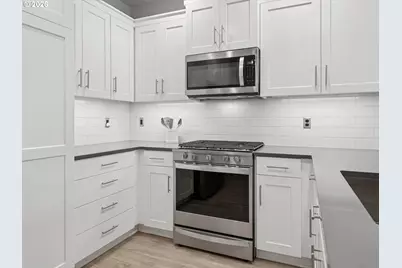 4023 SE Century Blvd, Hillsboro, OR 97123 - Photo 13