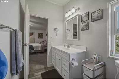 34191 El Roble Ave, Eugene, OR 97405 - Photo 19