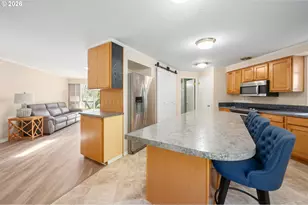 41536 McKenzie Hwy, Springfield, OR 97478 - Photo 13