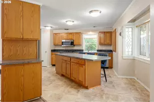 41536 McKenzie Hwy, Springfield, OR 97478 - Photo 11