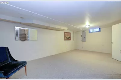 12429 SE Mill Ct, Portland, OR 97233 - Photo 21