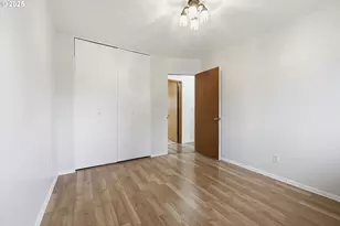 2555 NE 146th Dr, Portland, OR 97230 - Photo 23