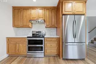 2555 NE 146th Dr, Portland, OR 97230 - Photo 17