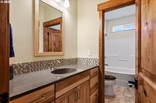 75984 Crawford Hollow Rd, Adams, OR 97810 - Photo 33