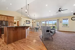 75984 Crawford Hollow Rd, Adams, OR 97810 - Photo 11