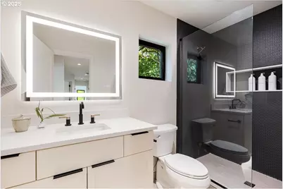 990 Lund St, Lake Oswego, OR 97034 - Photo 29