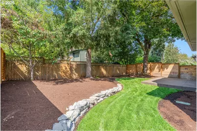 990 Lund St, Lake Oswego, OR 97034 - Photo 43