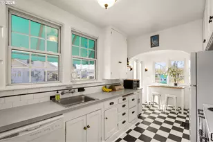 305 E Clarendon St, Gladstone, OR 97027 - Photo 15