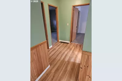 2203 SE 184th Ave, Portland, OR 97233 - Photo 11