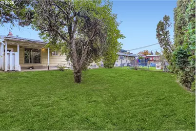 2203 SE 184th Ave, Portland, OR 97233 - Photo 39