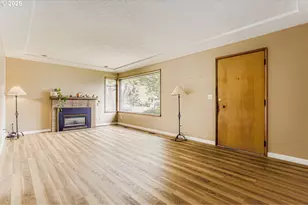 2203 SE 184th Ave, Portland, OR 97233 - Photo 5