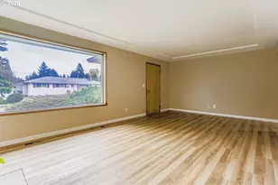 2203 SE 184th Ave, Portland, OR 97233 - Photo 7