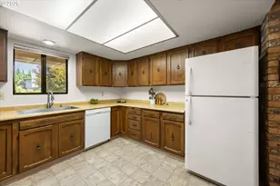 21326 SW Makah Ct, Tualatin, OR 97062 - Photo 13