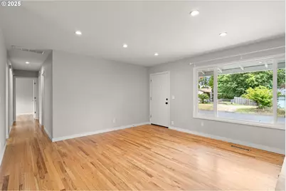 12530 SW Brookside Ave, Portland, OR 97223 - Photo 3