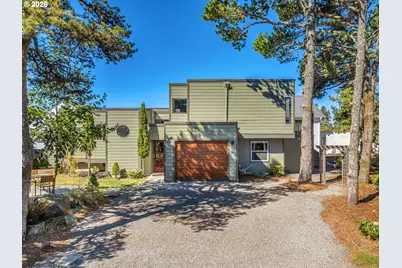 525 Heceta Pl, Hammond, OR 97121 - Photo 1