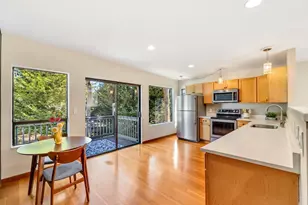 525 Heceta Pl, Hammond, OR 97121 - Photo 13