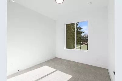 9566 N Buchanan Ave, Portland, OR 97203 - Photo 7