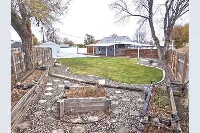 460 E Sunset Dr, Hermiston, OR 97838 - Photo 25