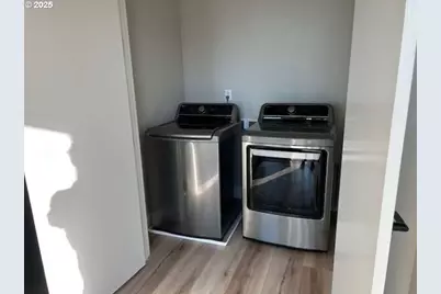 2605 E 6th St, Vancouver, WA 98661 - Photo 17