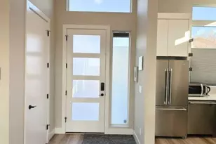 2605 E 6th St, Vancouver, WA 98661 - Photo 3