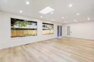 6050 Fernbrook St, Lake Oswego, OR 97035 - Photo 17