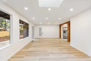 6050 Fernbrook St, Lake Oswego, OR 97035 - Photo 13