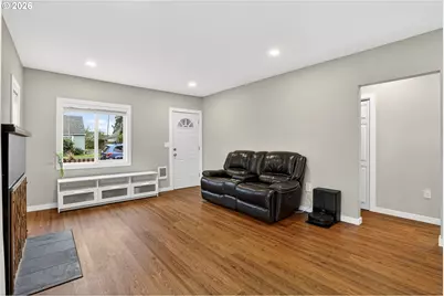 155 E Rose St, Lebanon, OR 97355 - Photo 13