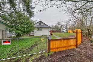 774 SE 18th St, Salem, OR 97301 - Photo 29