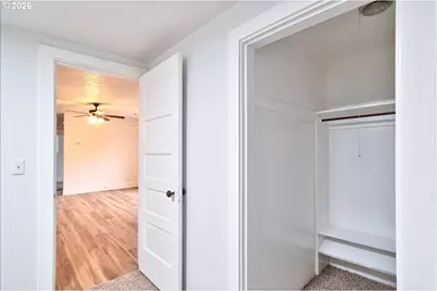 774 SE 18th St, Salem, OR 97301 - Photo 17