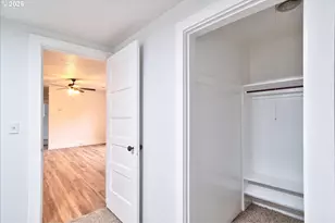 774 SE 18th St, Salem, OR 97301 - Photo 17