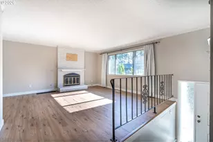 8205 SW Laurel St, Portland, OR 97225 - Photo 5