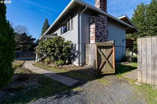 8205 SW Laurel St, Portland, OR 97225 - Photo 35