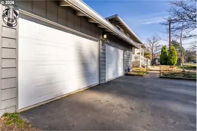 8205 SW Laurel St, Portland, OR 97225 - Photo 37