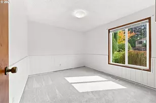 2030 SE Paloma Dr, Gresham, OR 97080 - Photo 19