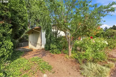 2030 SE Paloma Dr, Gresham, OR 97080 - Photo 43