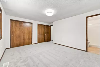 2030 SE Paloma Dr, Gresham, OR 97080 - Photo 15