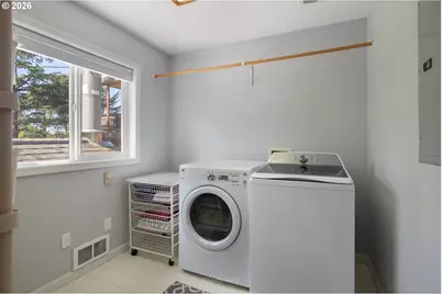 105 North Ave, Manzanita, OR 97130 - Photo 27