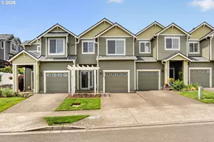 20452 Hoodview Ave, West Linn, OR 97068 - Photo 1
