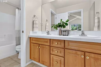 20452 Hoodview Ave, West Linn, OR 97068 - Photo 17