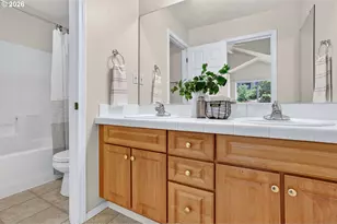 20452 Hoodview Ave, West Linn, OR 97068 - Photo 17