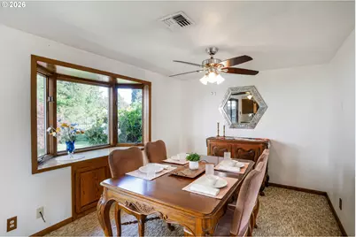 184 E Hatton Ave, Eugene, OR 97404 - Photo 11