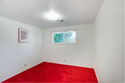 184 E Hatton Ave, Eugene, OR 97404 - Photo 17