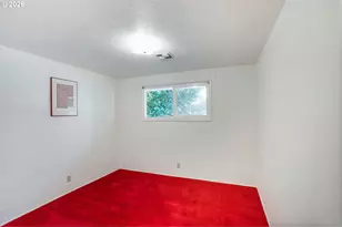 184 E Hatton Ave, Eugene, OR 97404 - Photo 17