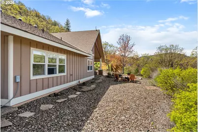 6530 Wells Rd, The Dalles, OR 97058 - Photo 35
