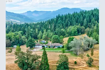 2929 Little River Rd, Glide, OR 97443 - Photo 11