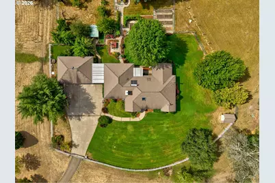 2929 Little River Rd, Glide, OR 97443 - Photo 17