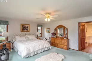 2929 Little River Rd, Glide, OR 97443 - Photo 37