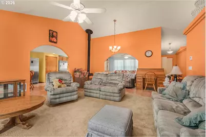 23937 S Shady Forest Ln, Beavercreek, OR 97004 - Photo 5