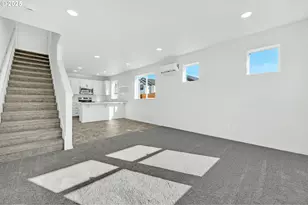 4356/4358 Kalmia St, Springfield, OR 97478 - Photo 3