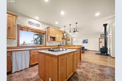 72817 Palmer Junction Rd, Elgin, OR 97827 - Photo 3